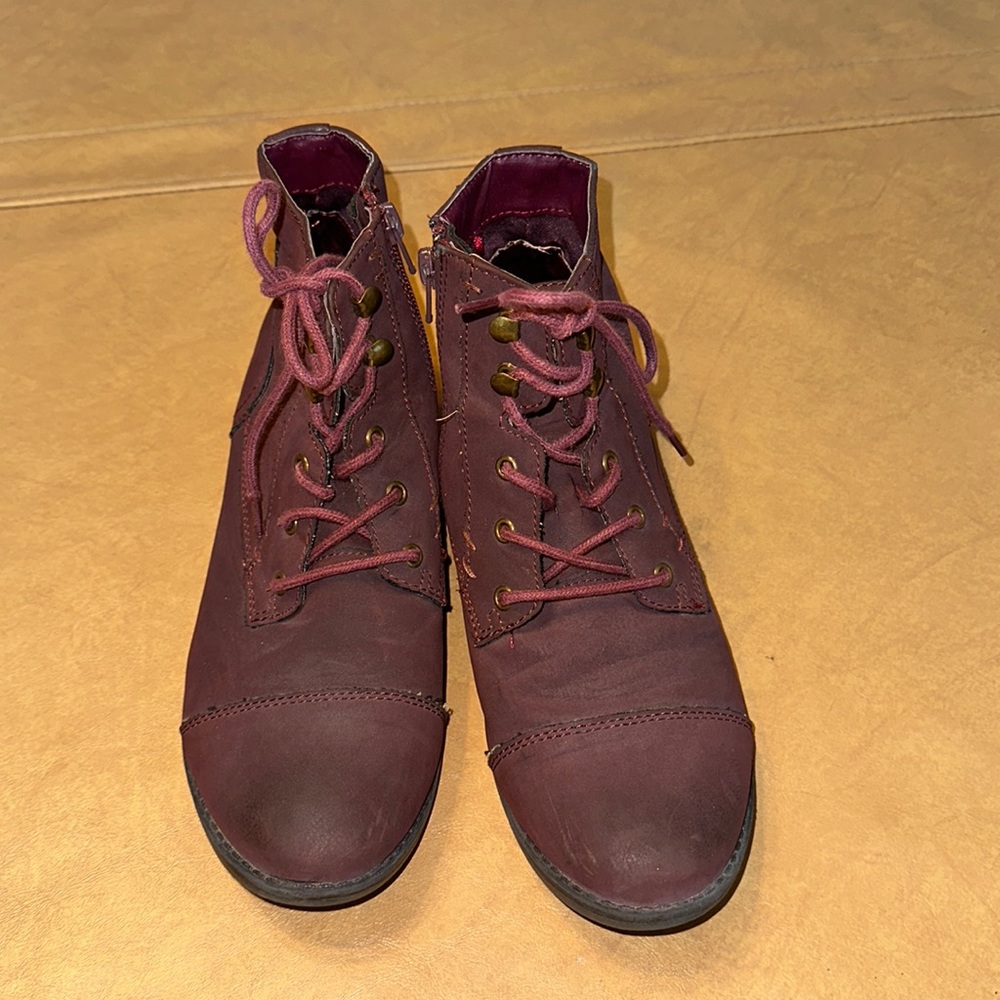 Express maroon red lace up booties. Size 8